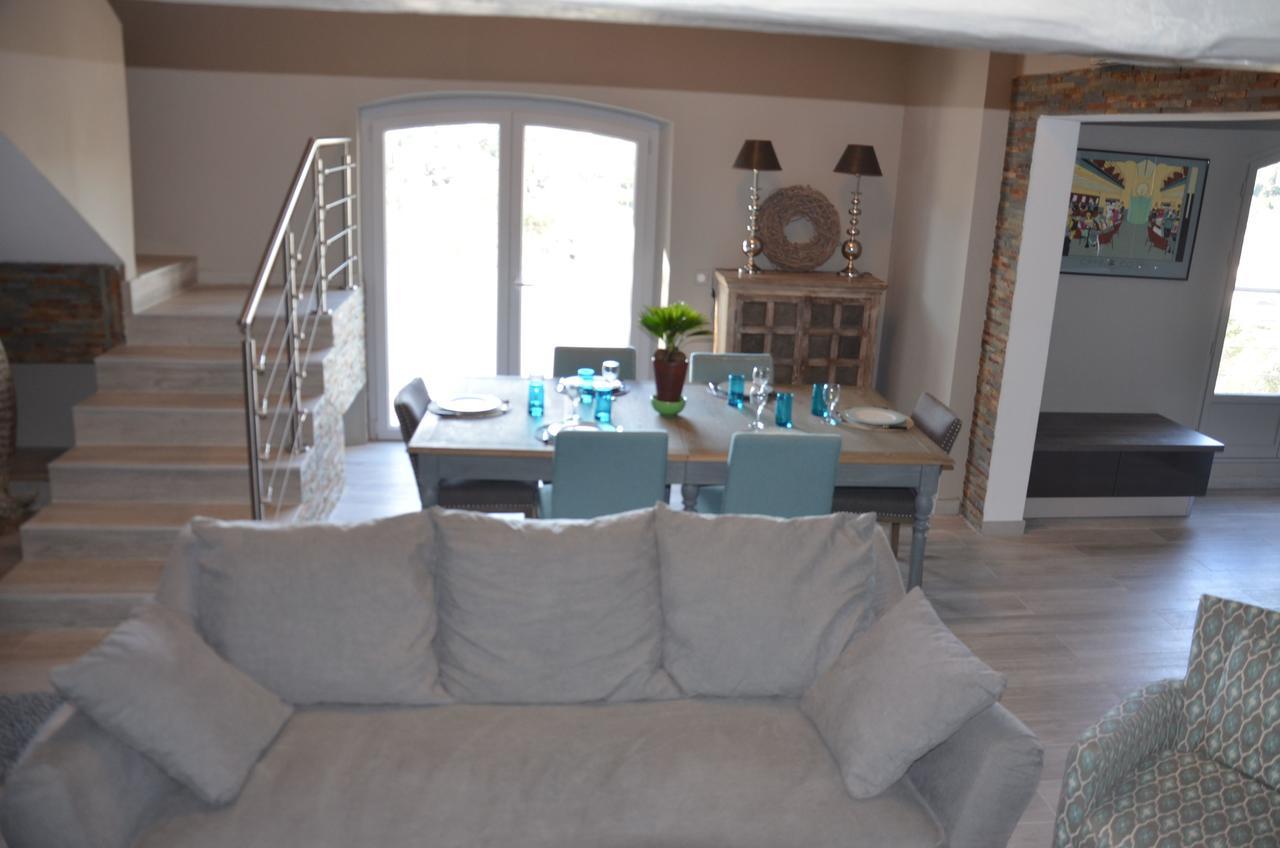 Belle Maison Avec Piscine Dans Les Hauteurs A Saint Raphael Eksteriør billede